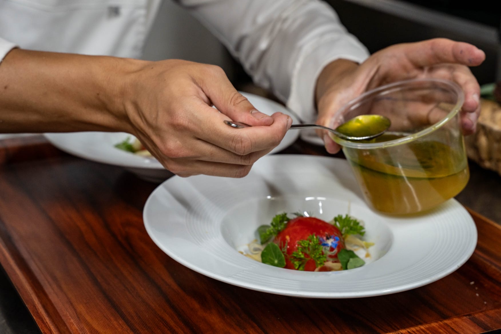 Musto Restaurant tabak sunumu